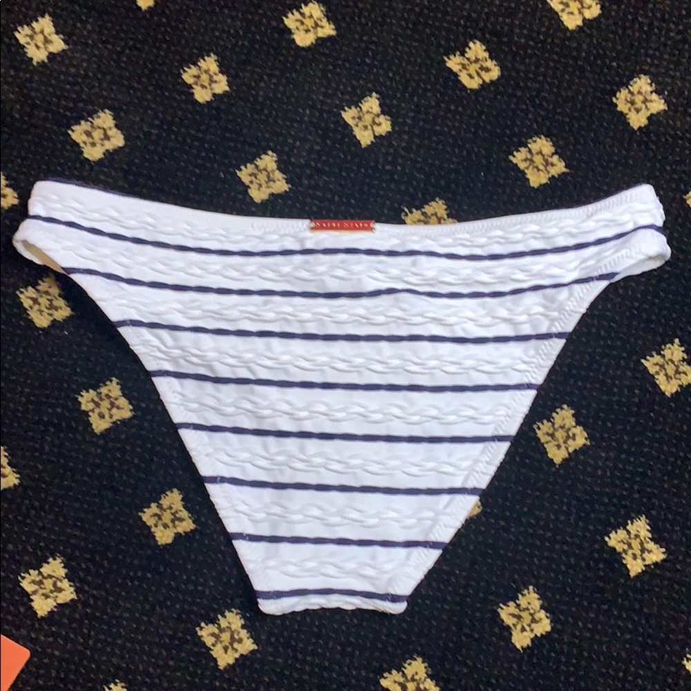 Bikini bottom - Picture 2 of 2